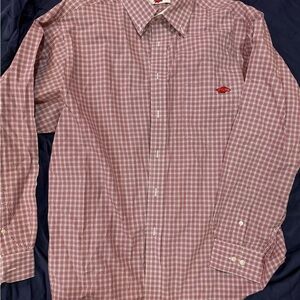 Men’s Arkansas Razorback shirt